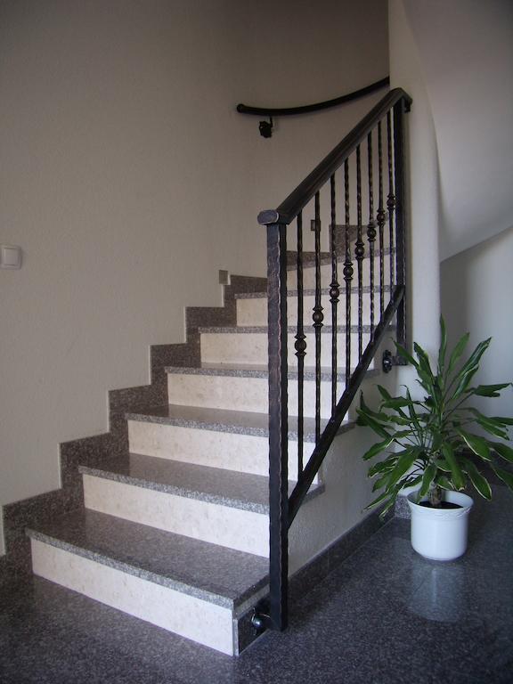 Stari Dvori Apartment Трогир Стая снимка